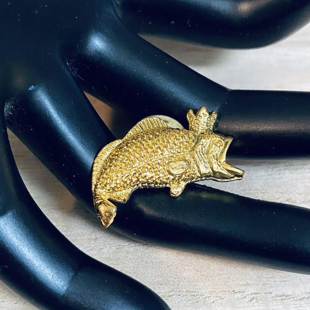 Vintage Gold Tone Big Louth Bass With A Crown Lapel Pin Brooch Pin